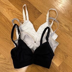 Pre-owned Ingrid & Isabel Nursing Bra Set - size M